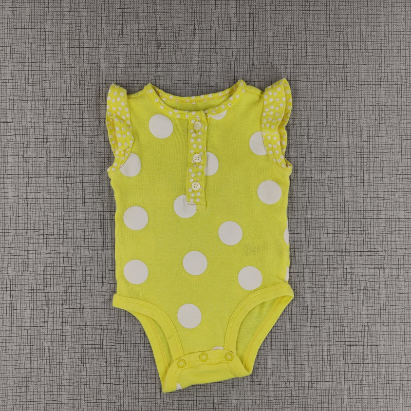 Body amarillo manga sisa  con estampado de puntos