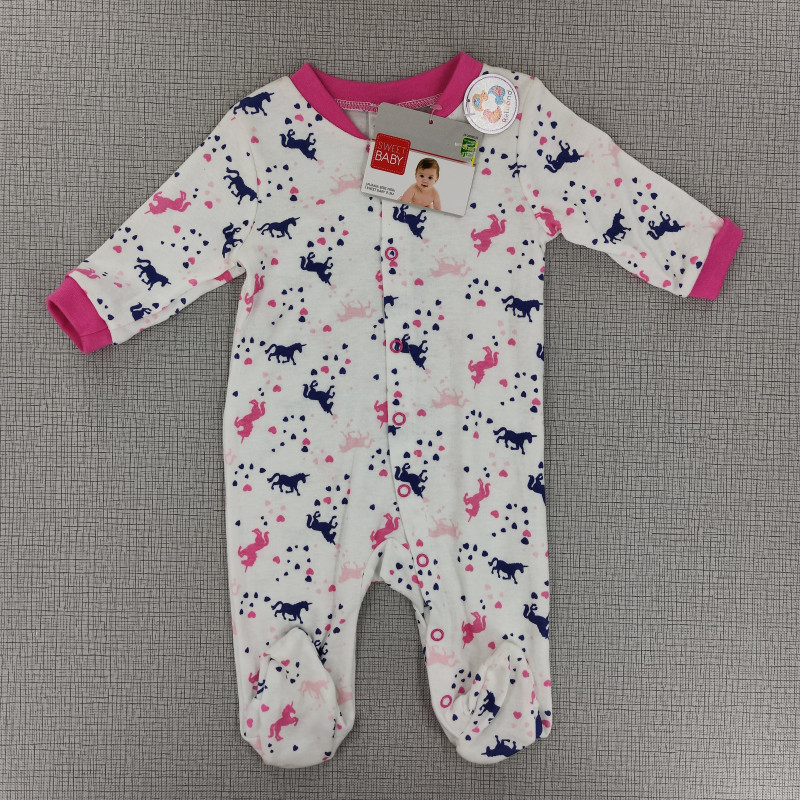 Pijama enteriza blanca con diseño de unicornios
